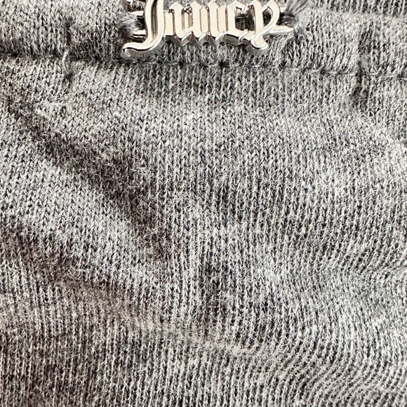 Juicy Couture Sequin Lip Graphic Sweatshirt Gray Pullover Women’s Medium - Picture 9 of 10